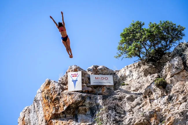 Red-Bull-Cliff-Diving-2