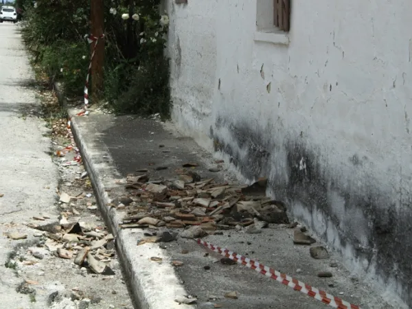 Ζημιές μετά από σεισμό